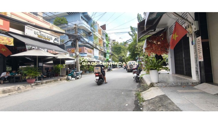 Cơ hội sở hữu nhà phố 4 tầng + lửng trên mặt tiền đường 8.5m tại Trung tâm Linh Tây, Thủ Đức.